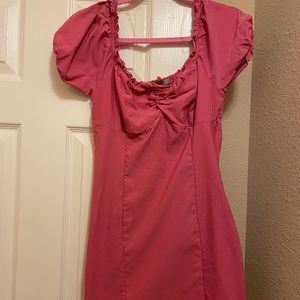 Pink-reddish body con dress
